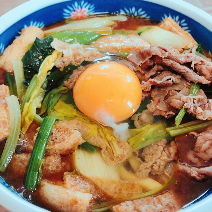 ほうれん草と牛肉の味噌煮込みうどん